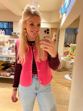 Afbeelding in Gallery-weergave laden, Teddy gilet - Fuchsia roze
